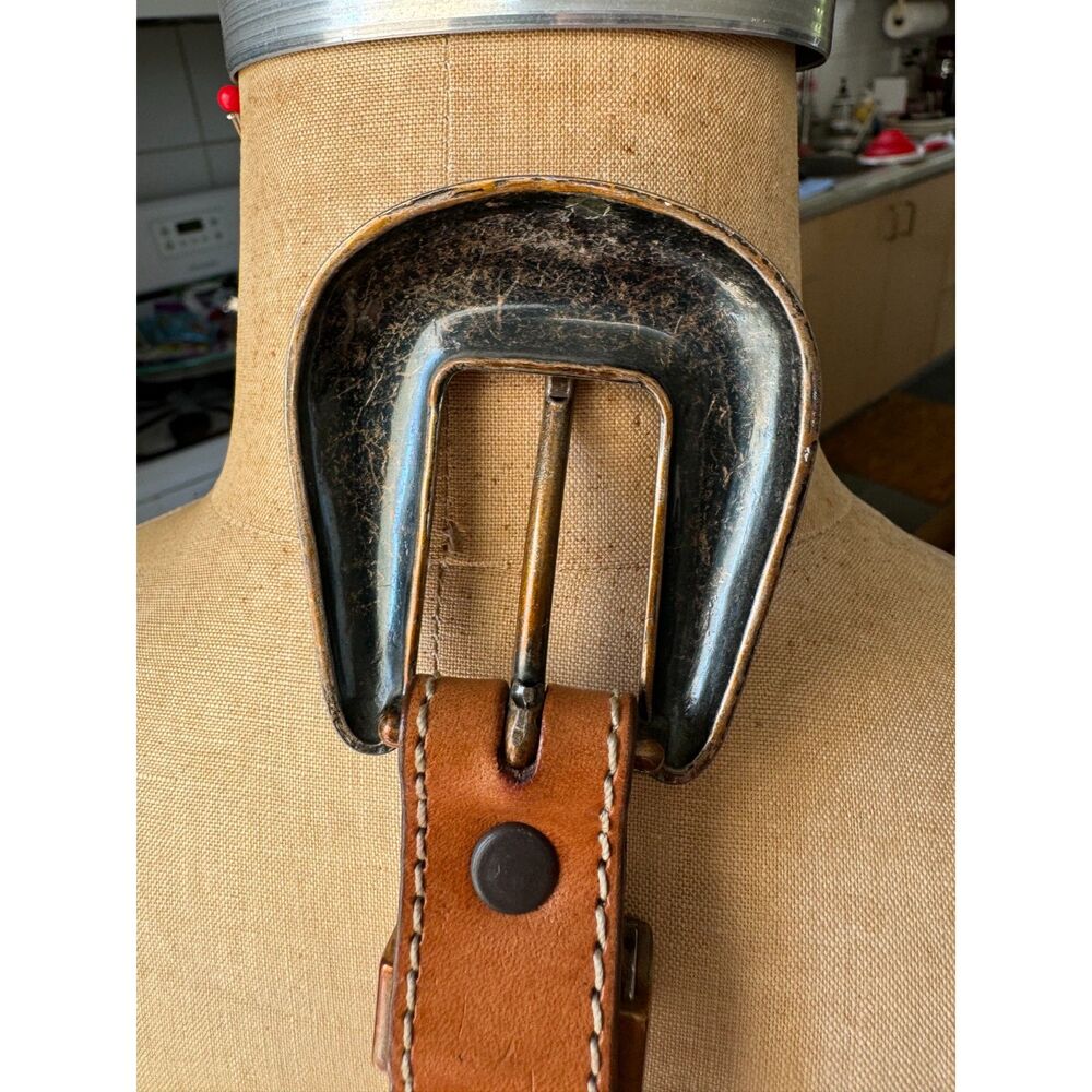 VTG Tony Lama 100% Leather Tooled Saddle Brown Western Belt SZ 38 Made in USA - Picture 7 of 9